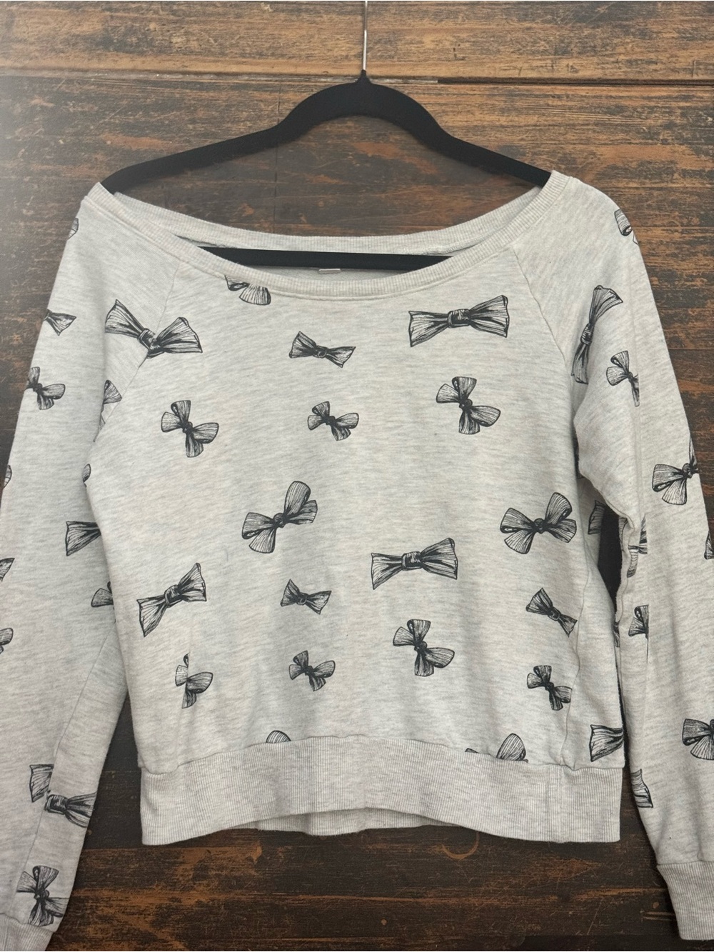 Forever 21 Dollette Coquette Twee Bow Print Sweatshirt S